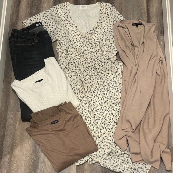 Anthropologie Dresses & Skirts - Bundle Box Of Size Large Floral Dress and Neutral Tops Jeans Bundle Mixed Brands